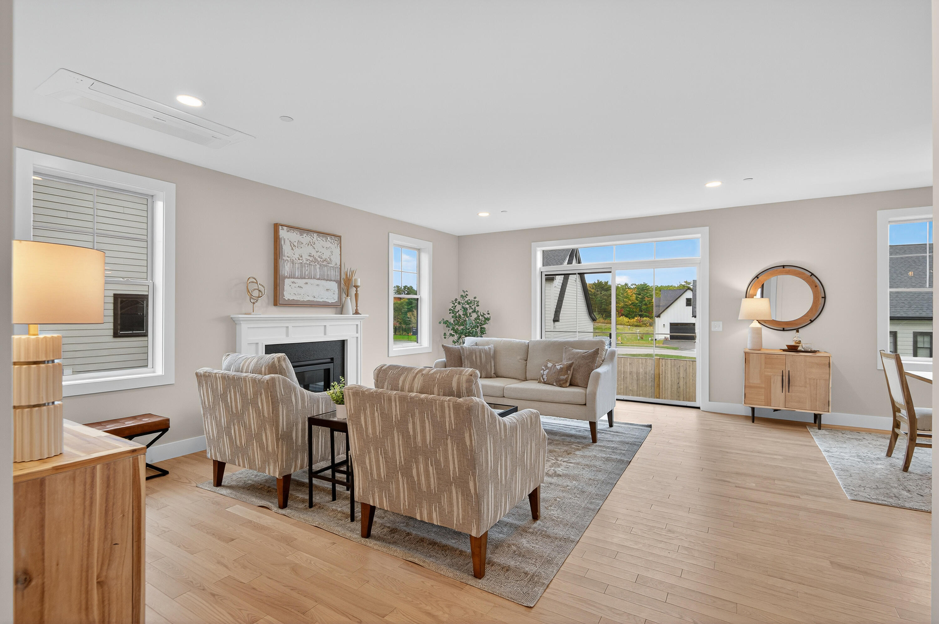 155 Owls Nest Road Portland, ME 04102 - Photo 3 of 48 111_155 Owls Nest Rd_MorneauStudios_prin