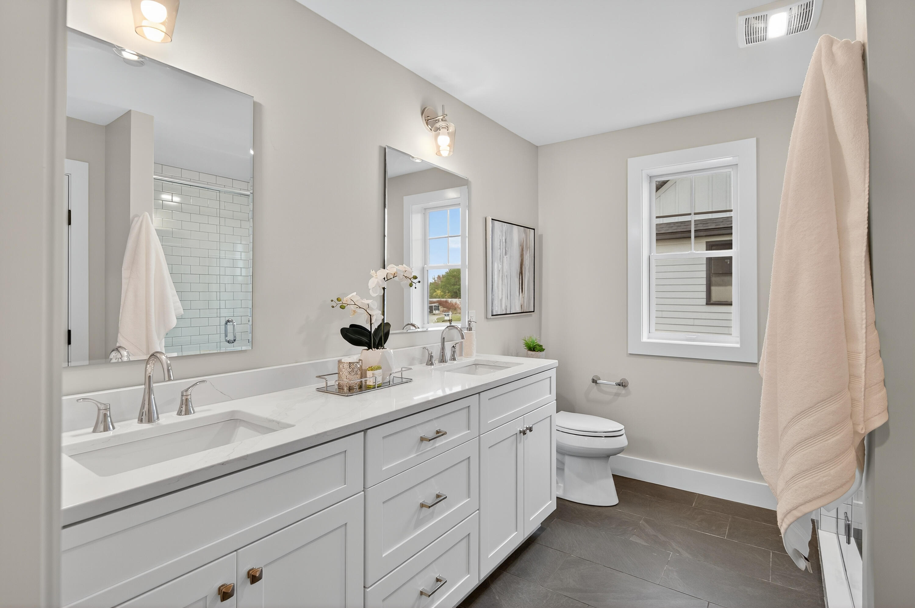 155 Owls Nest Road Portland, ME 04102 - Photo 38 of 48 147_155 Owls Nest Rd_MorneauStudios_prin