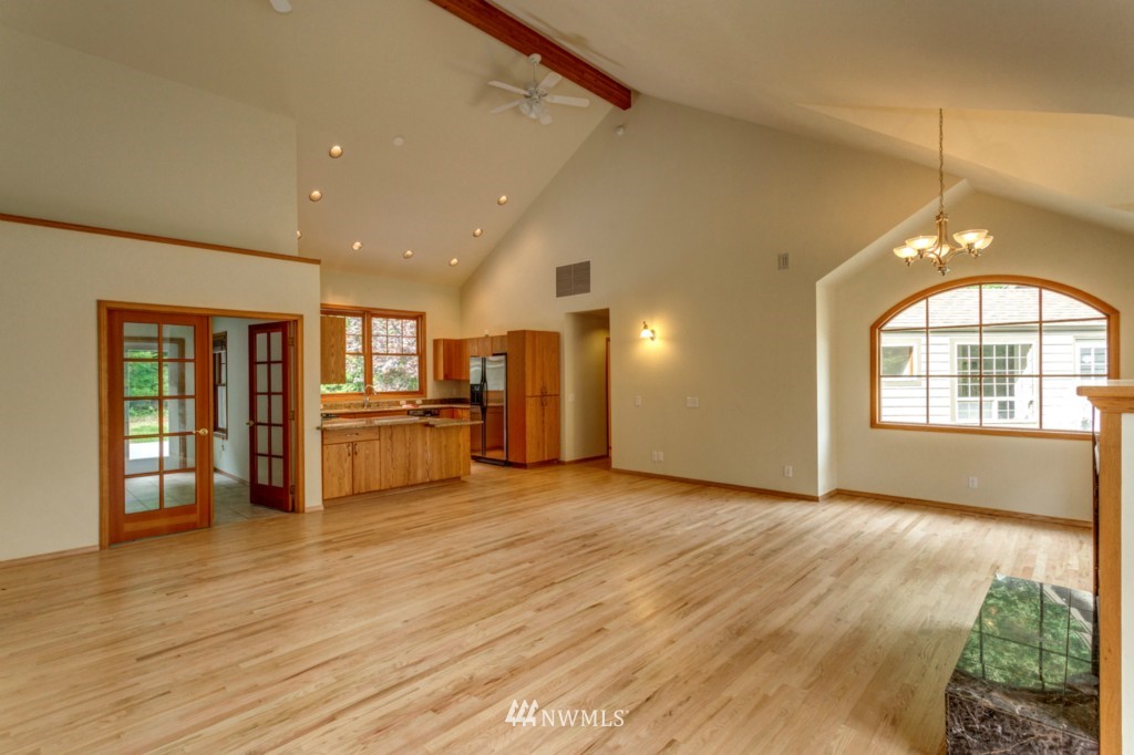 5031 Samish Way Bellingham, WA 98229 - Photo 11 of 25 Gallery Image 11