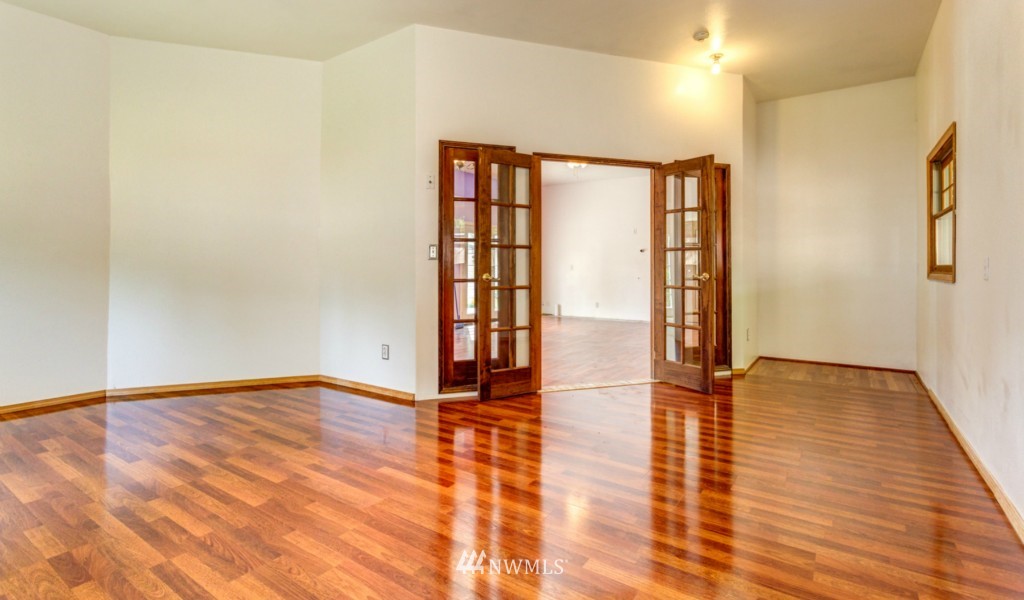 5031 Samish Way Bellingham, WA 98229 - Photo 16 of 25 Gallery Image 16