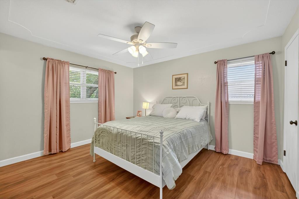 2214 Ravinia Drive Arlington, TX 76012 - Photo 23 of 40