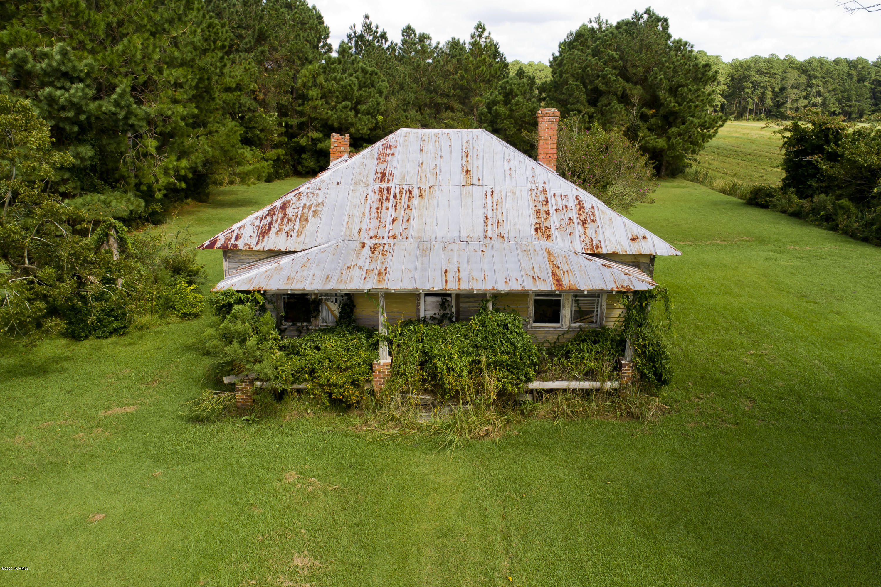 7011 Florence Road Merritt, NC 28556 - Photo 6 of 30 Existing Farm House