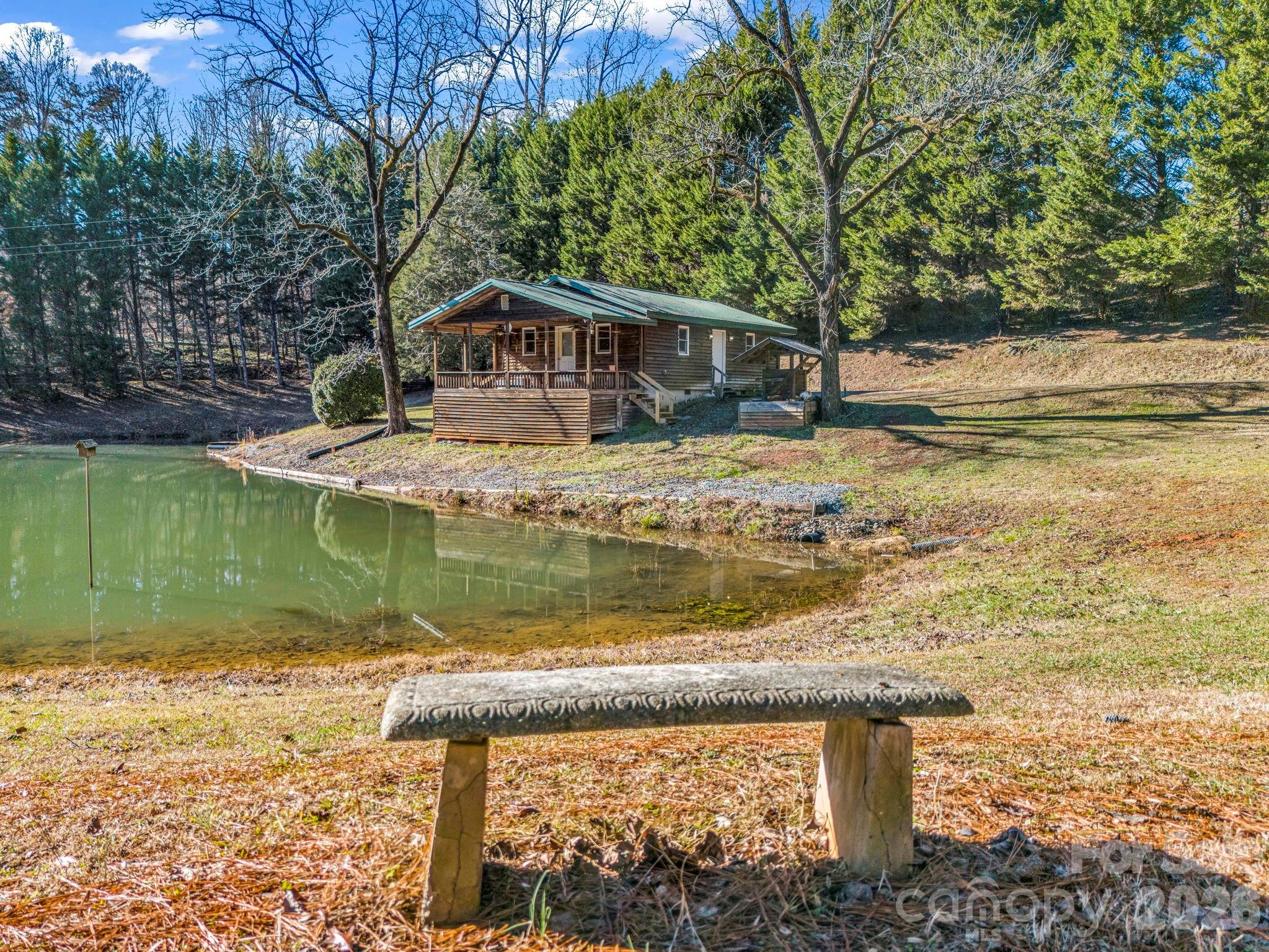 650 Smith Waldrop Road Columbus, NC 28722 - Photo 6 of 27