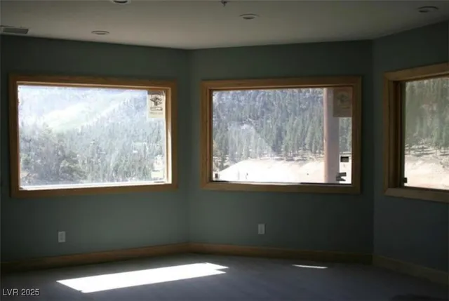 $3,995,900 | 311 Crestview Drive, Las Vegas, NV 89124