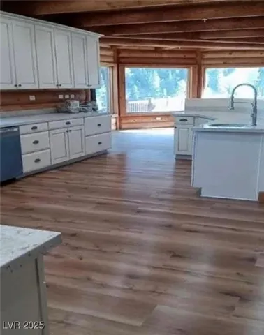 $3,995,900 | 311 Crestview Drive, Las Vegas, NV 89124