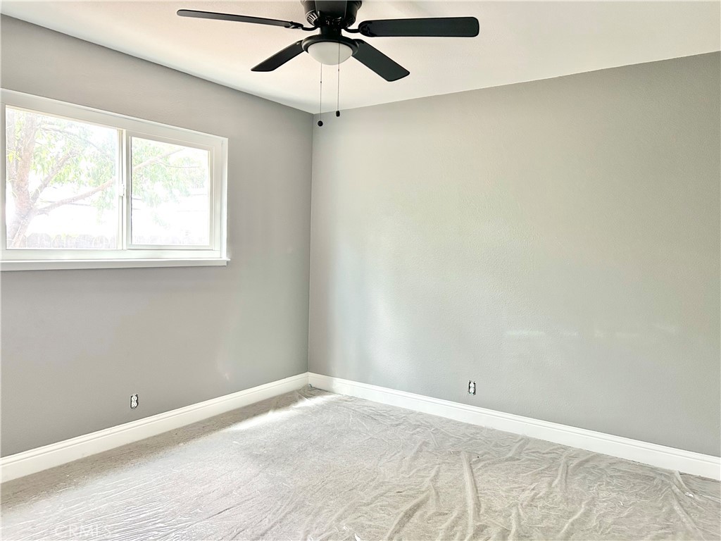 3375 De Anza Court Merced, CA 95348 - Photo 18 of 32 Bedroom 3