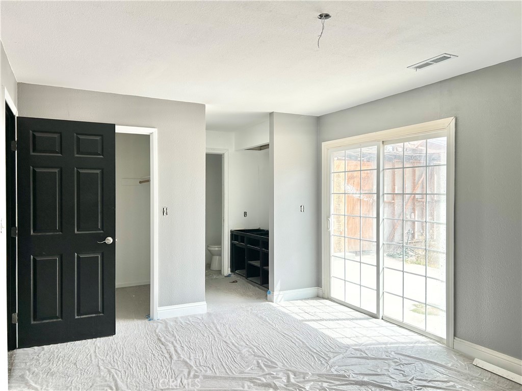 3375 De Anza Court Merced, CA 95348 - Photo 21 of 32 Master bedroom/bath