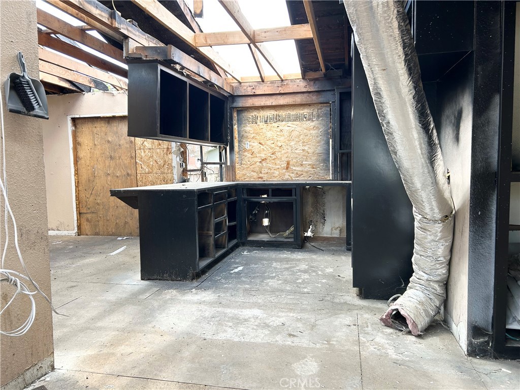 3375 De Anza Court Merced, CA 95348 - Photo 9 of 32 Kitchen