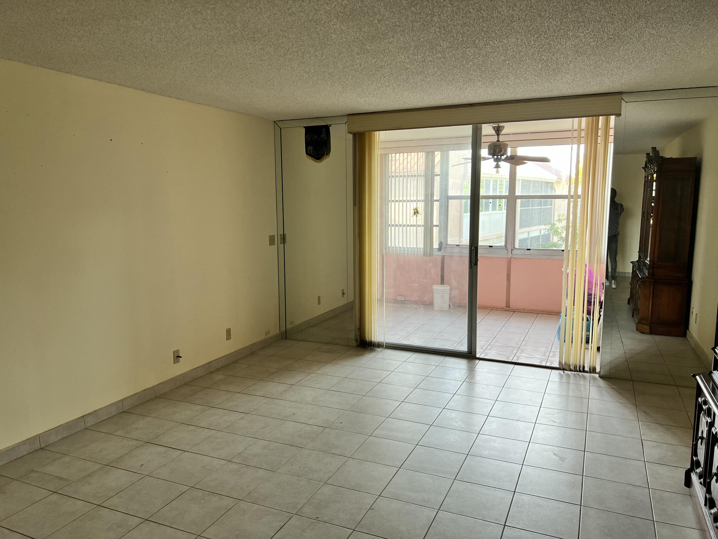 7591 Northwest 1st Street, Unit 401 Margate, FL 33063 - Photo 19 of 24 IMG_5493