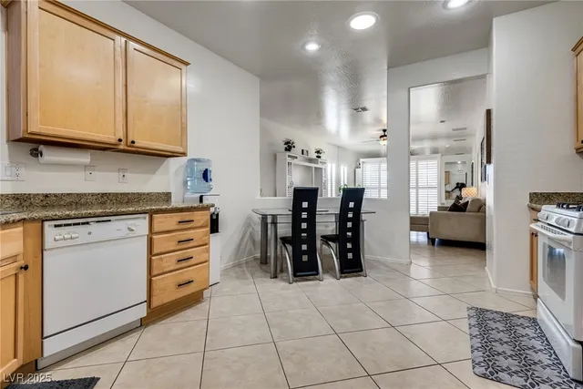 $1,800 | 7709 Island Rail Drive, North Las Vegas, NV 89084