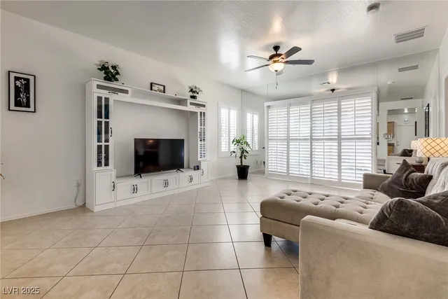 $1,800 | 7709 Island Rail Drive, North Las Vegas, NV 89084