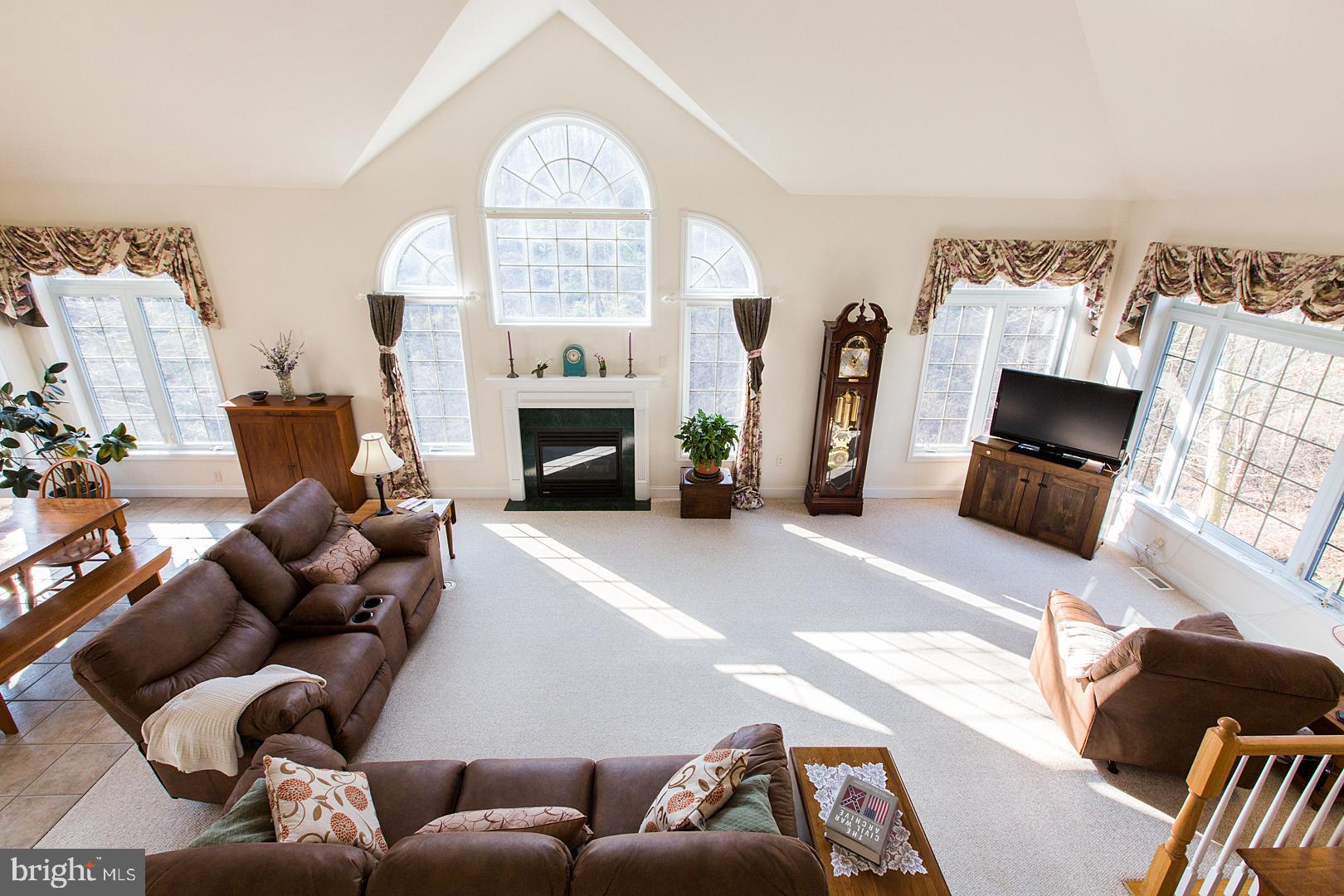 14 Dogwood Valley Lititz, PA 17543 - Photo 16 of 50 Gallery Image 16