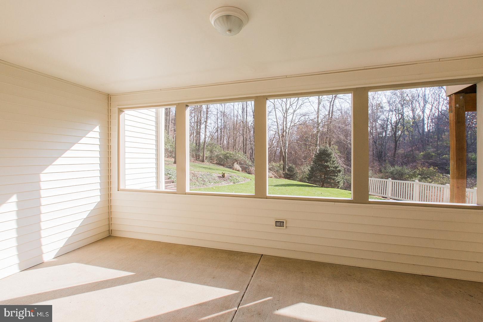 14 Dogwood Valley Lititz, PA 17543 - Photo 47 of 50 Gallery Image 47