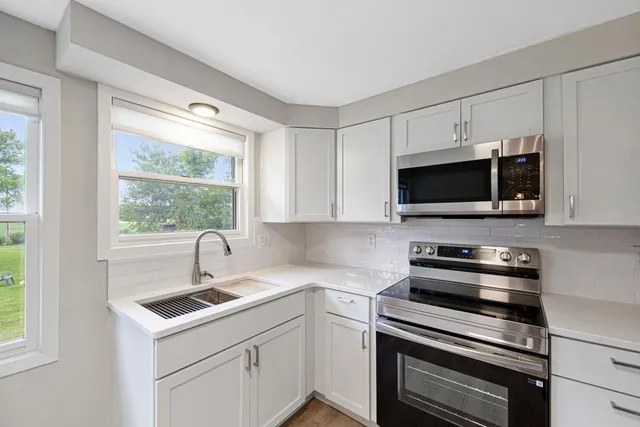 $225,000 | 205 Park Avenue North, Vernon Center, MN 56090