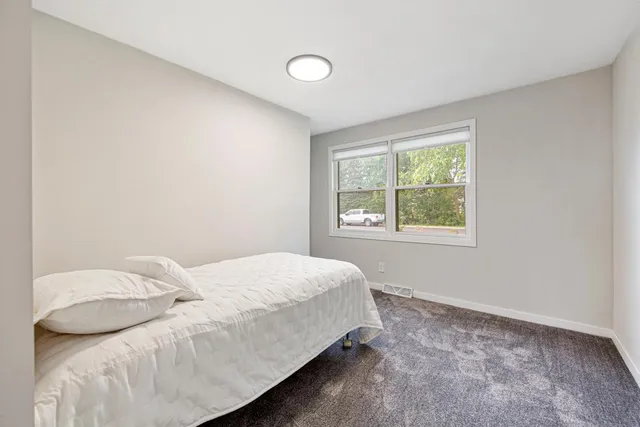 $225,000 | 205 Park Avenue North, Vernon Center, MN 56090