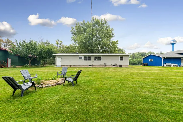 $225,000 | 205 Park Avenue North, Vernon Center, MN 56090