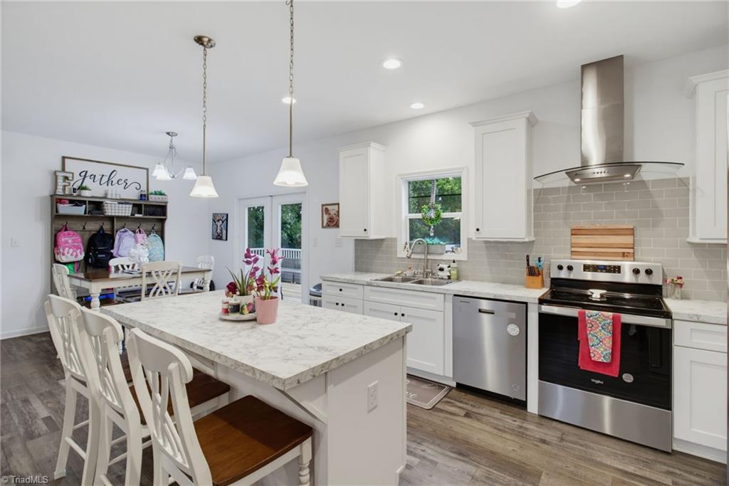 1500 Slate Road King, NC 27021 - Photo 5 of 30 Kitchen