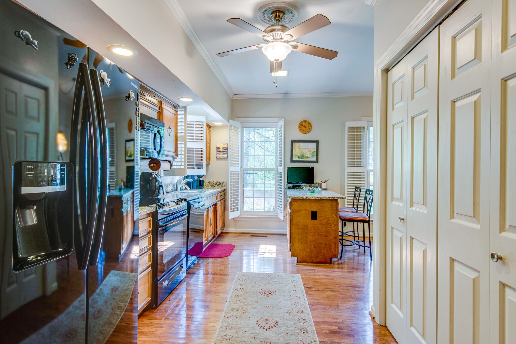 3718 Hobbs Road Nashville, TN 37215 - Photo 13 of 29 a view of a living room