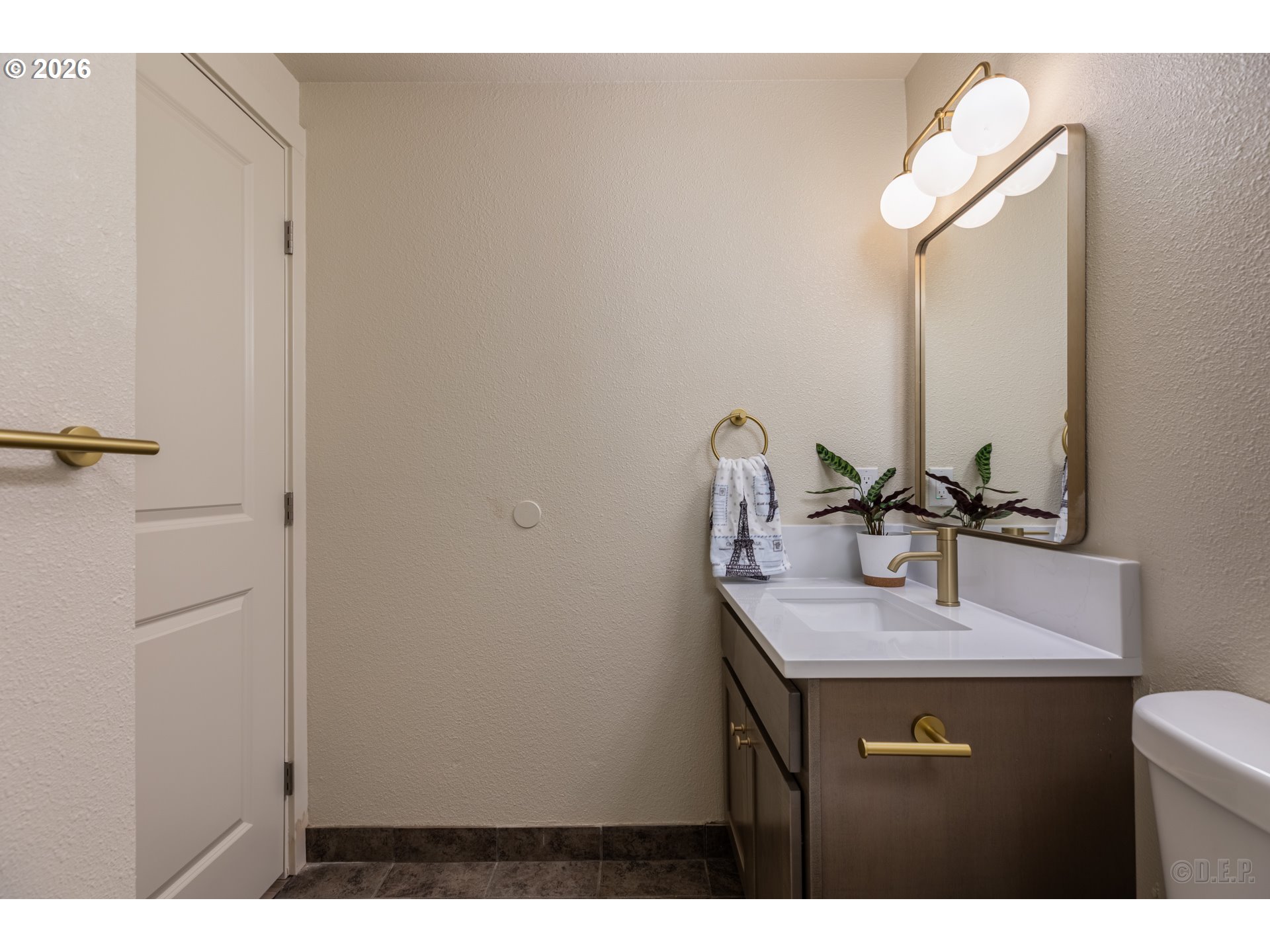 29234 Thistle Hill Road Rainier, OR 97048 - Photo 19 of 33 a bathroom with a sink vanity and a mirror