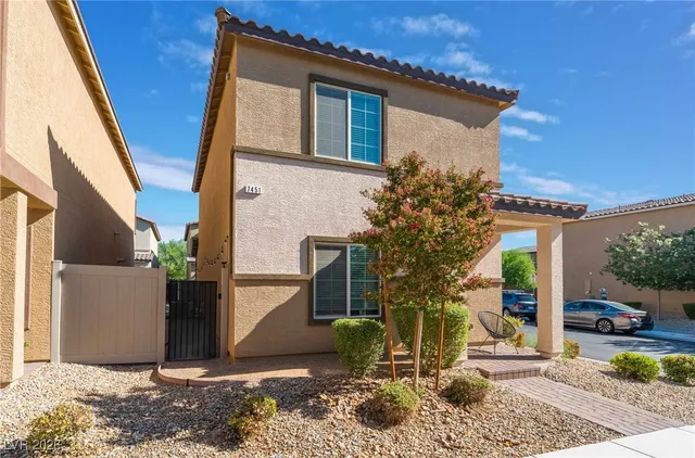 $1,900 | 7451 Sunray Point Street, North Las Vegas, NV 89084