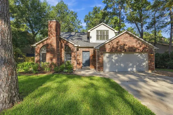 $2,600 | 19 Village Knoll Place, The Woodlands, TX 77381