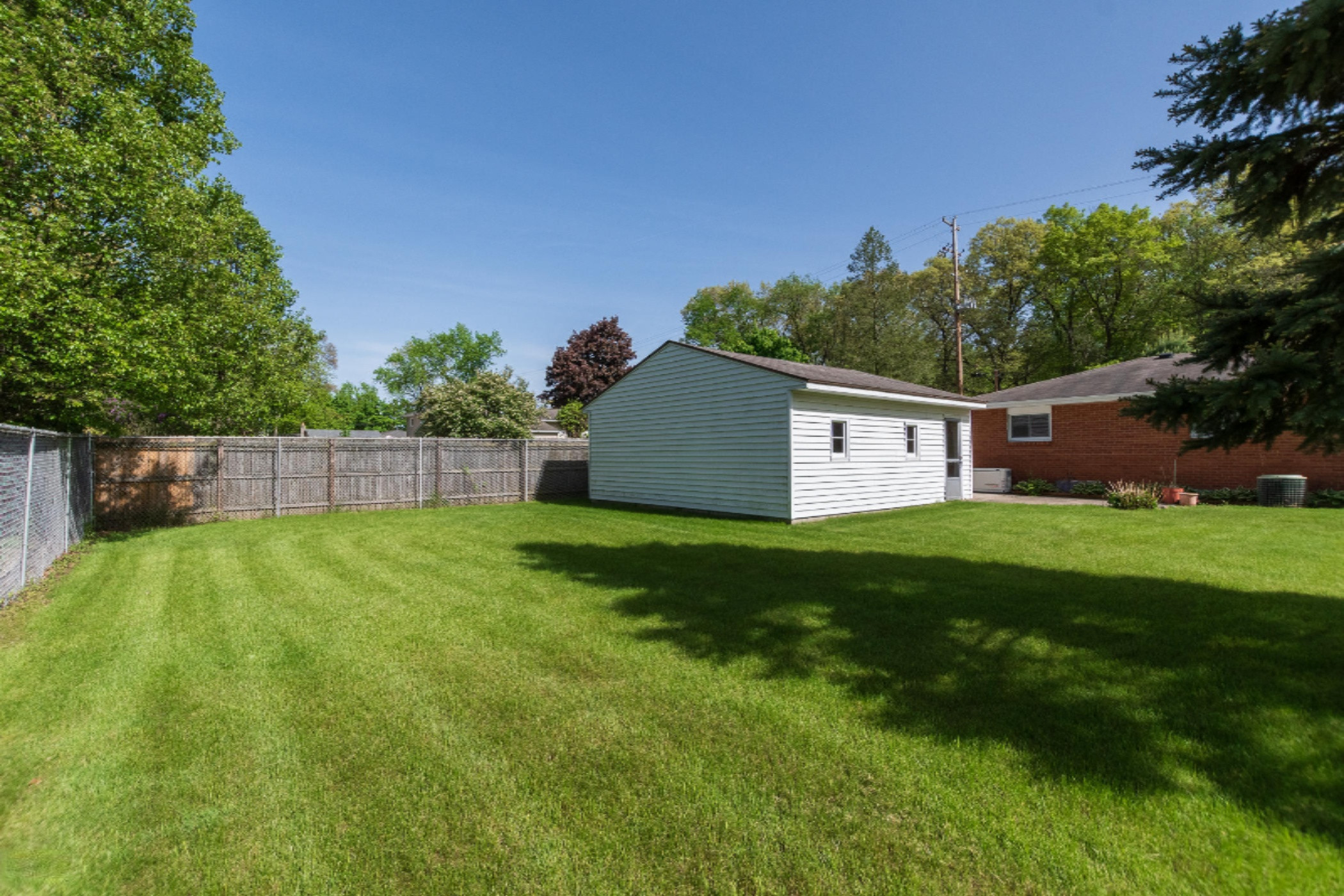 1718 Schuring Road Portage, MI 49024 - Photo 6 of 31 1718 Schuring-32