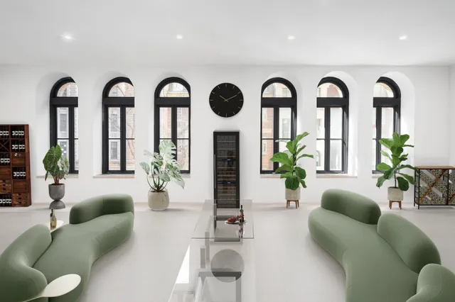 $60,000,000 | 35 East 62nd Street | Lenox Hill