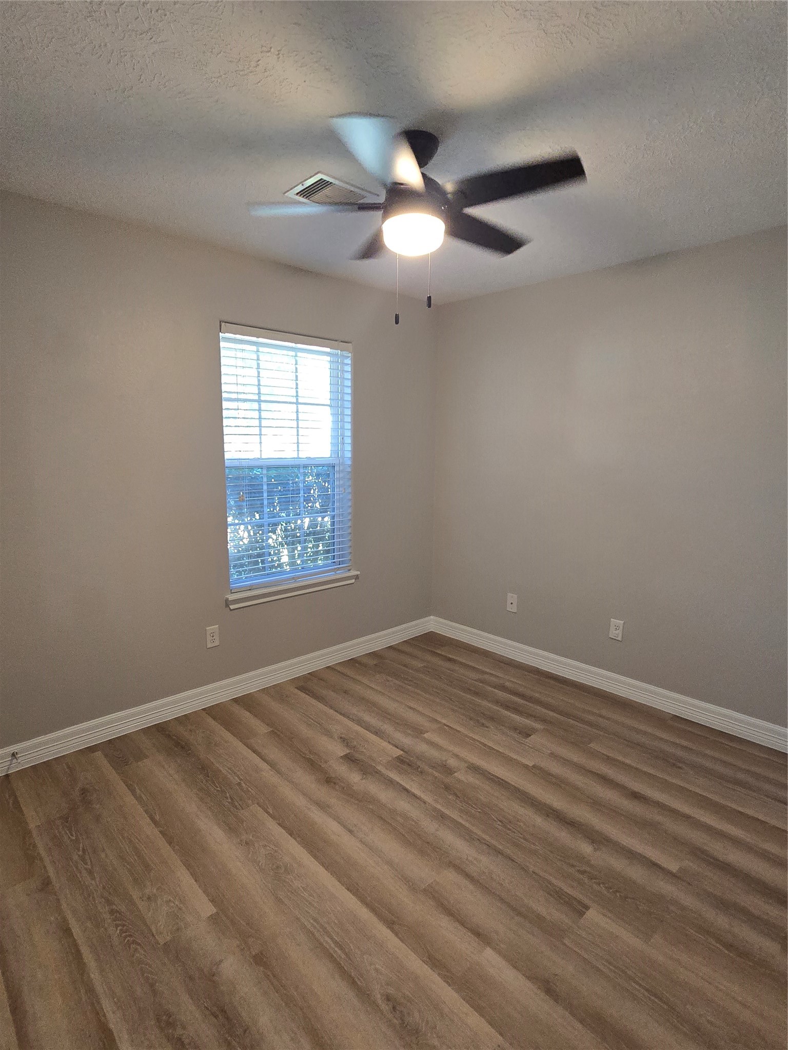 1043 Mann Road, Unit A Conroe, TX 77303 - Photo 15 of 18 3rd bedroom