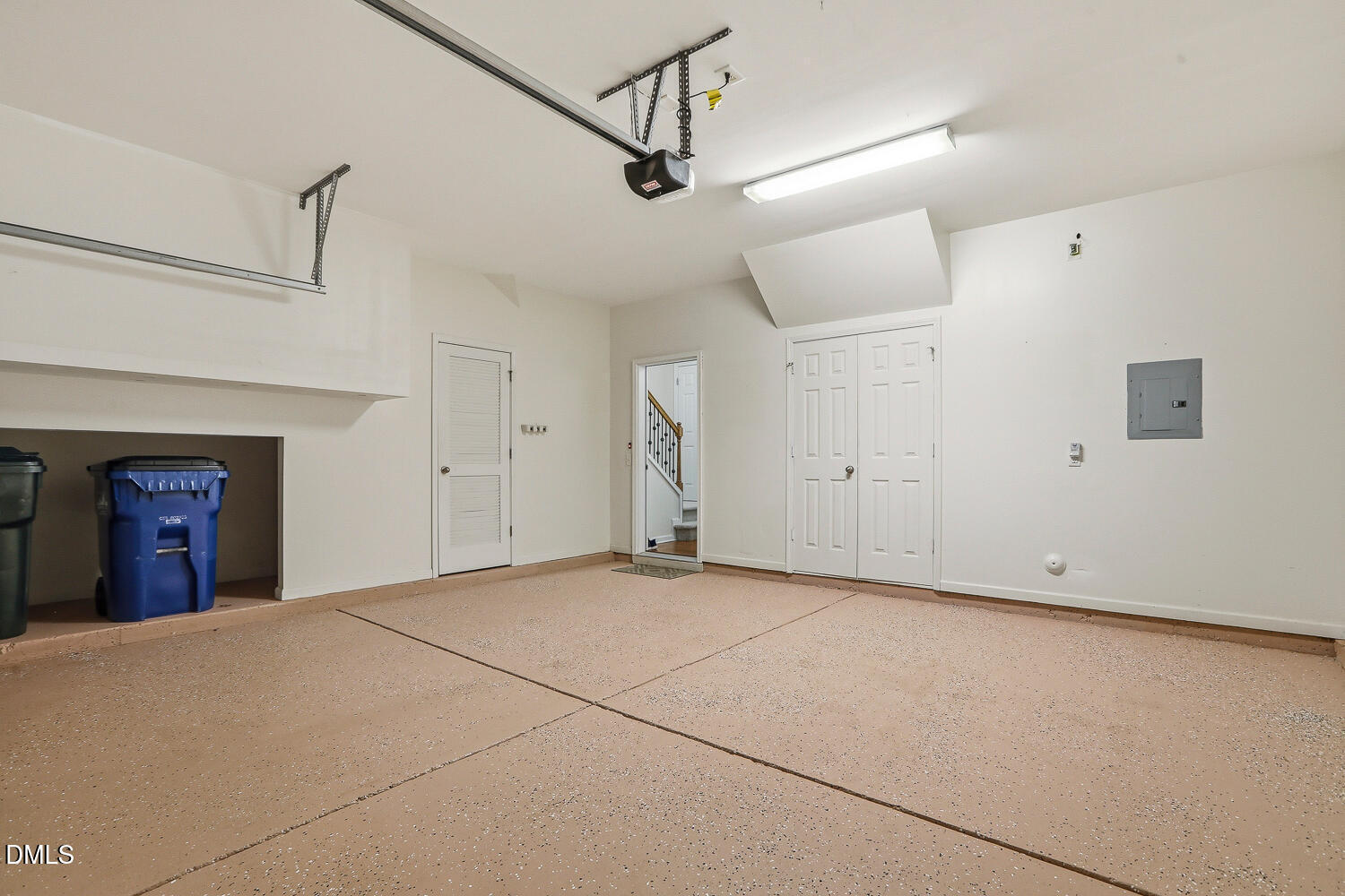 2510 Silverpalm Street Raleigh, NC 27612 - Photo 53 of 65 a view of a livingroom with an empty space