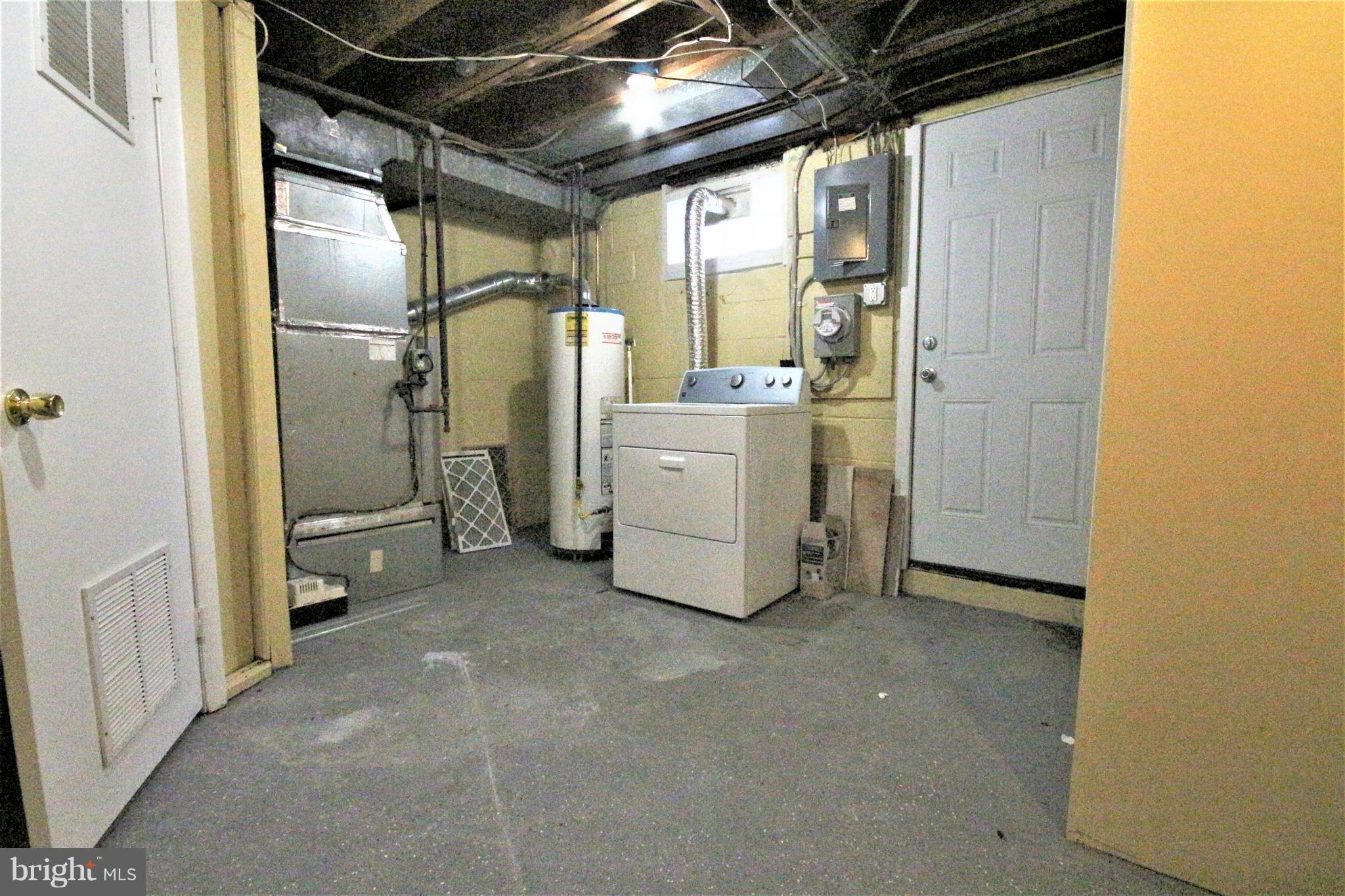 8247 Kavanagh Road Baltimore, MD 21222 - Photo 13 of 17 Interior (General)
