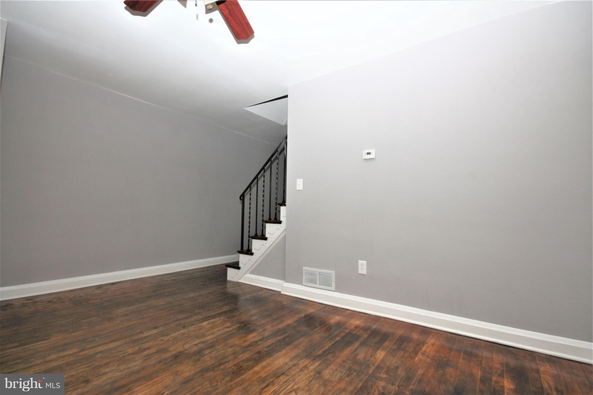 8247 Kavanagh Road Baltimore, MD 21222 - Photo 16 of 17 Family Room