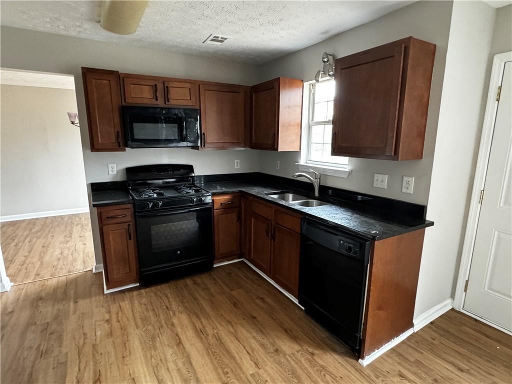 2463 Meadow Spring Drive Lithonia, GA 30058 - Photo 8 of 19