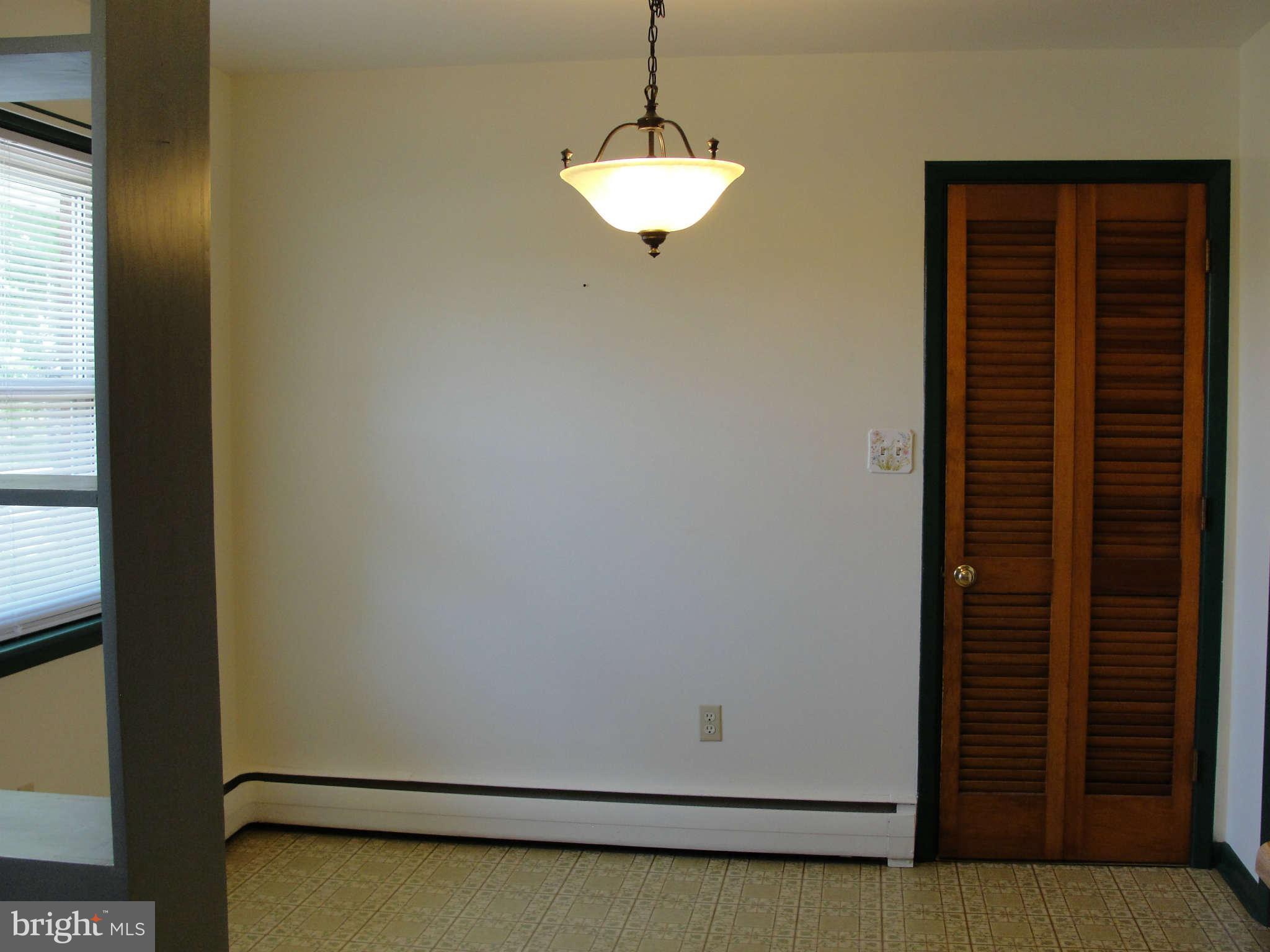 8526 Fingerboard Road Frederick, MD 21704 - Photo 8 of 20 Interior (General)