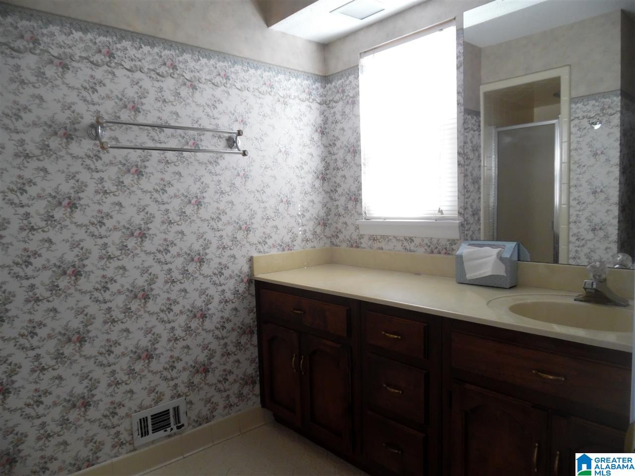 1518 Sequoia Trail Alabaster, AL 35007 - Photo 11 of 39