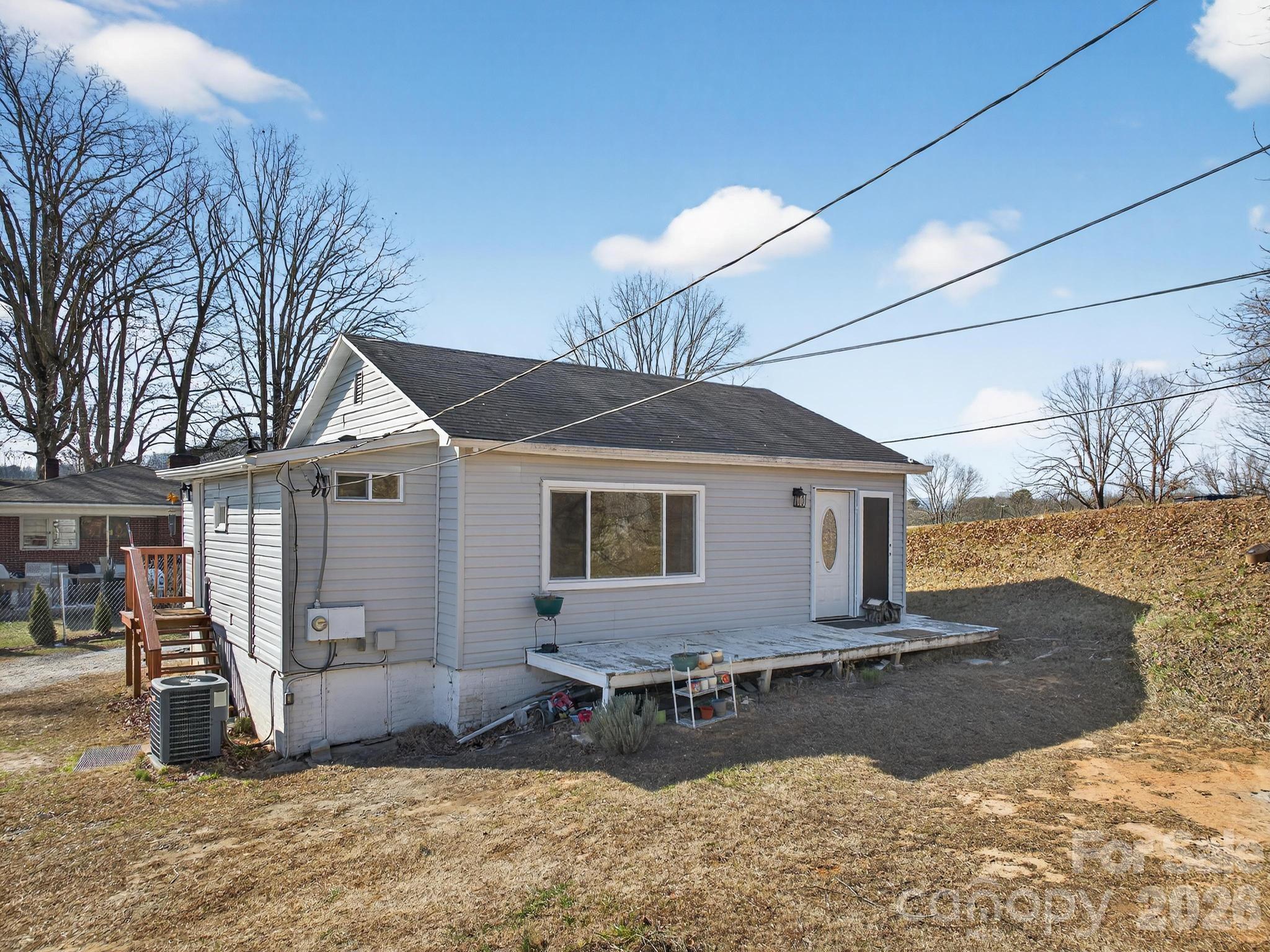 105 Countryside Drive Southwest Lenoir, NC 28645 - Photo 36 of 43 a front view of a house with yard
