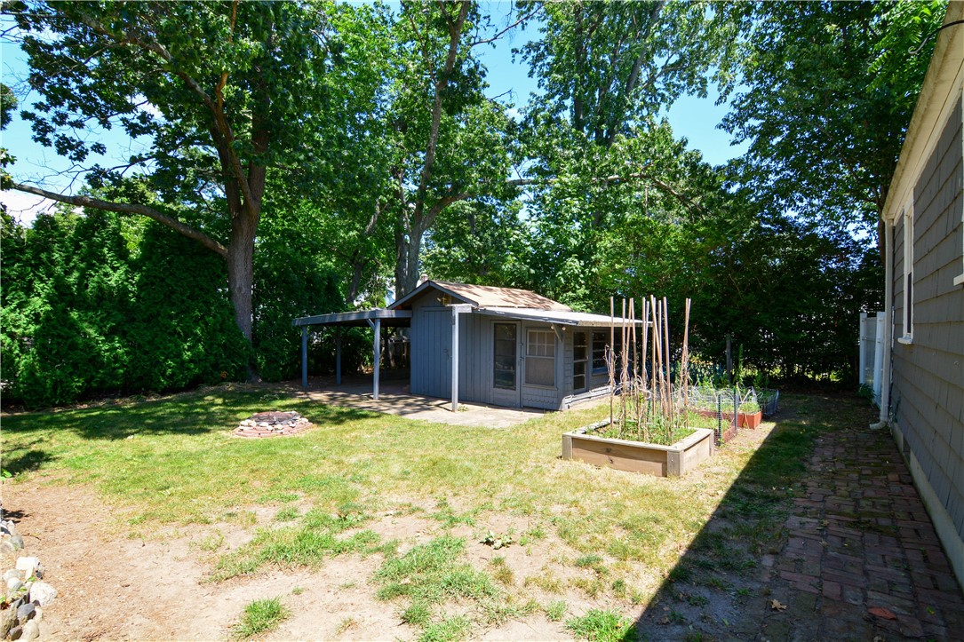 71 Elkland Road Warwick, RI 02886 - Photo 16 of 20 Gallery Image 16