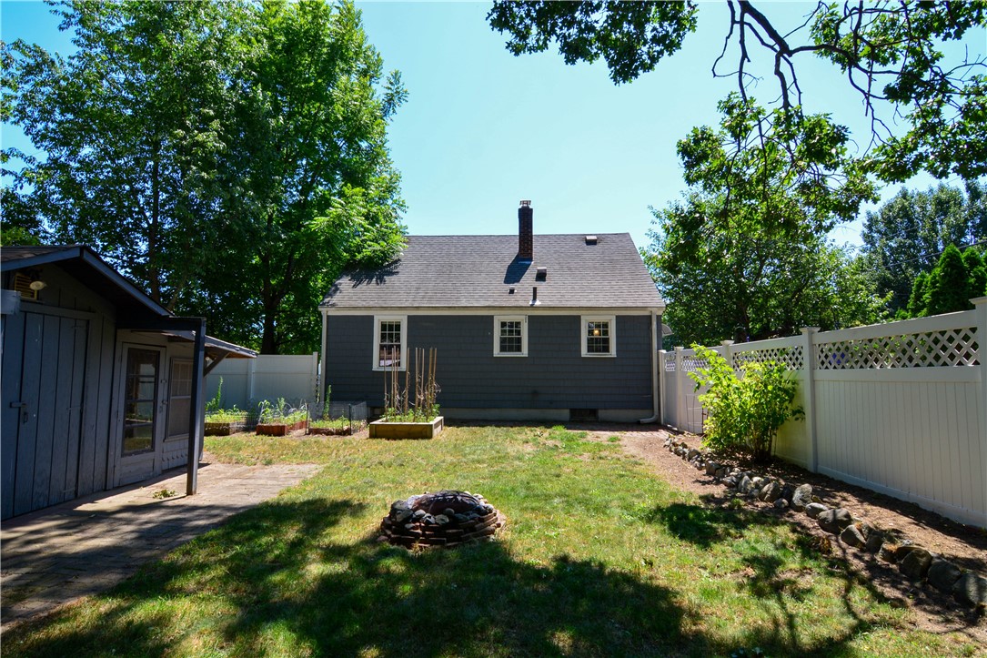 71 Elkland Road Warwick, RI 02886 - Photo 19 of 20 Gallery Image 19