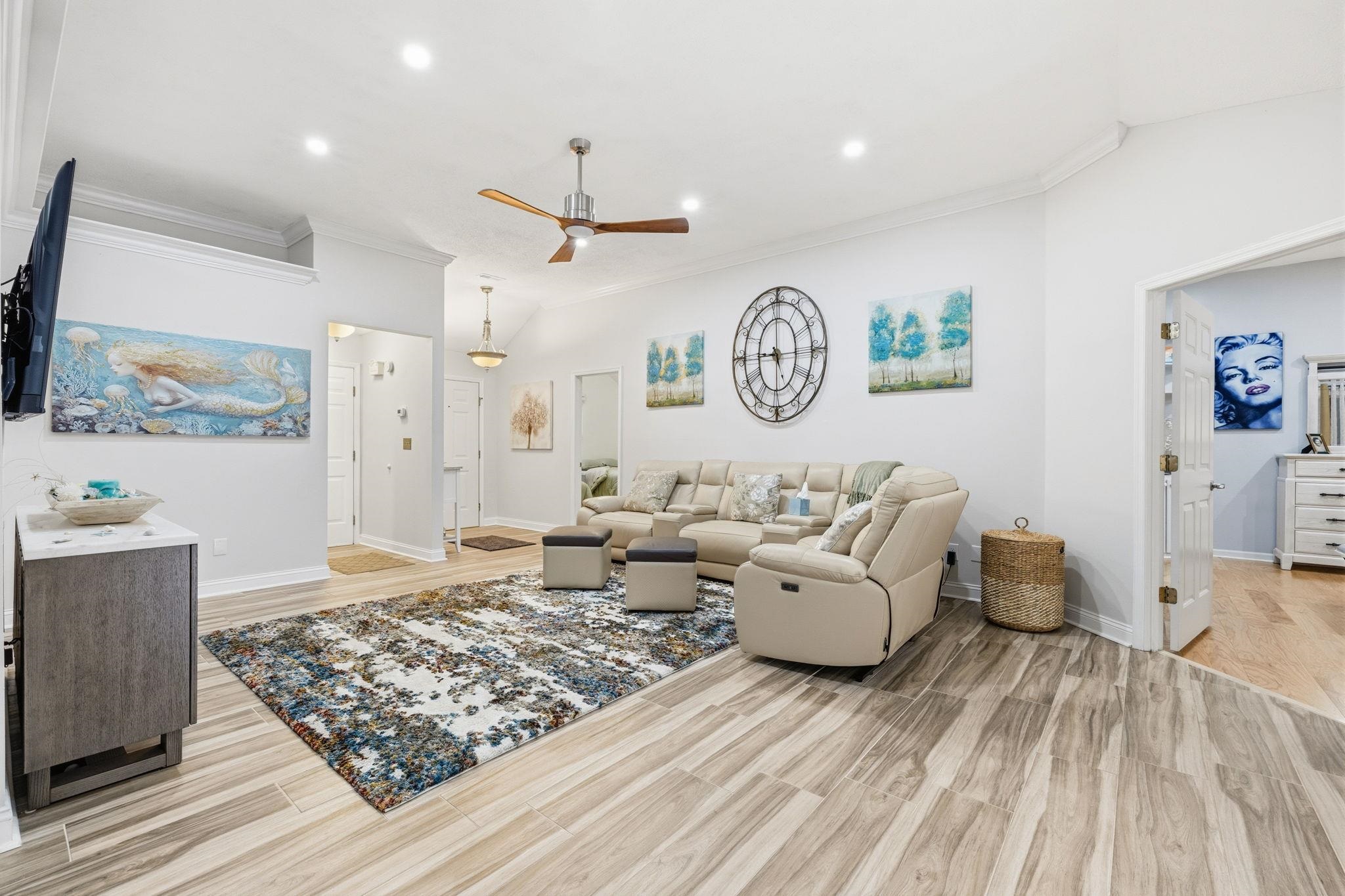 950 Cayman Court Myrtle Beach, SC 29577 - Photo 5 of 38 Gallery Image 5