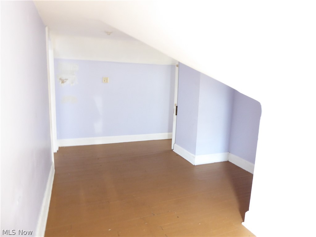 2179 Edgewood Road Cleveland, OH 44118 - Photo 30 of 41