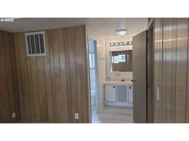 $42,000 | 4230 Hazelgreen Road Northeast, Unit 52, Salem, OR 97305