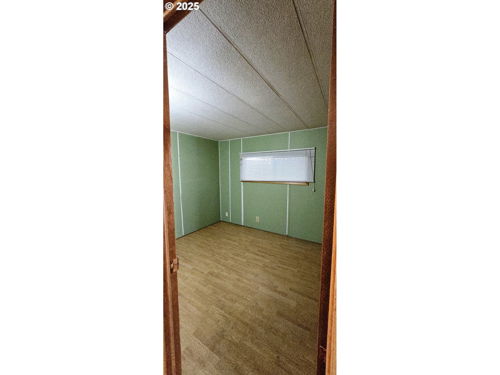 4230 Hazelgreen Road Northeast, Unit 52 Salem, OR 97305 - Photo 10 of 38