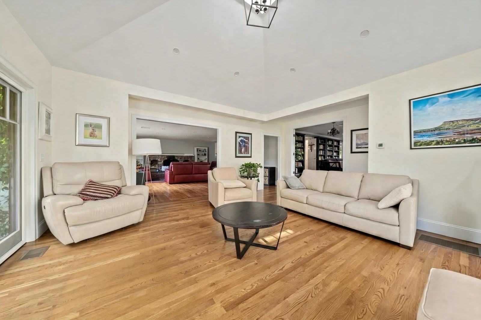 21 Elmwood Road Wellesley, MA 02481 - Photo 12 of 42 Gallery Image 12