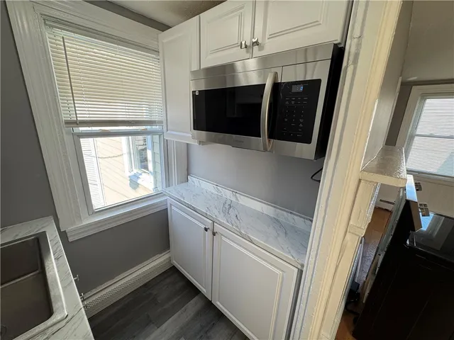 $1,800 | 29 Gesler Street, Unit 2R, Providence, RI 02909