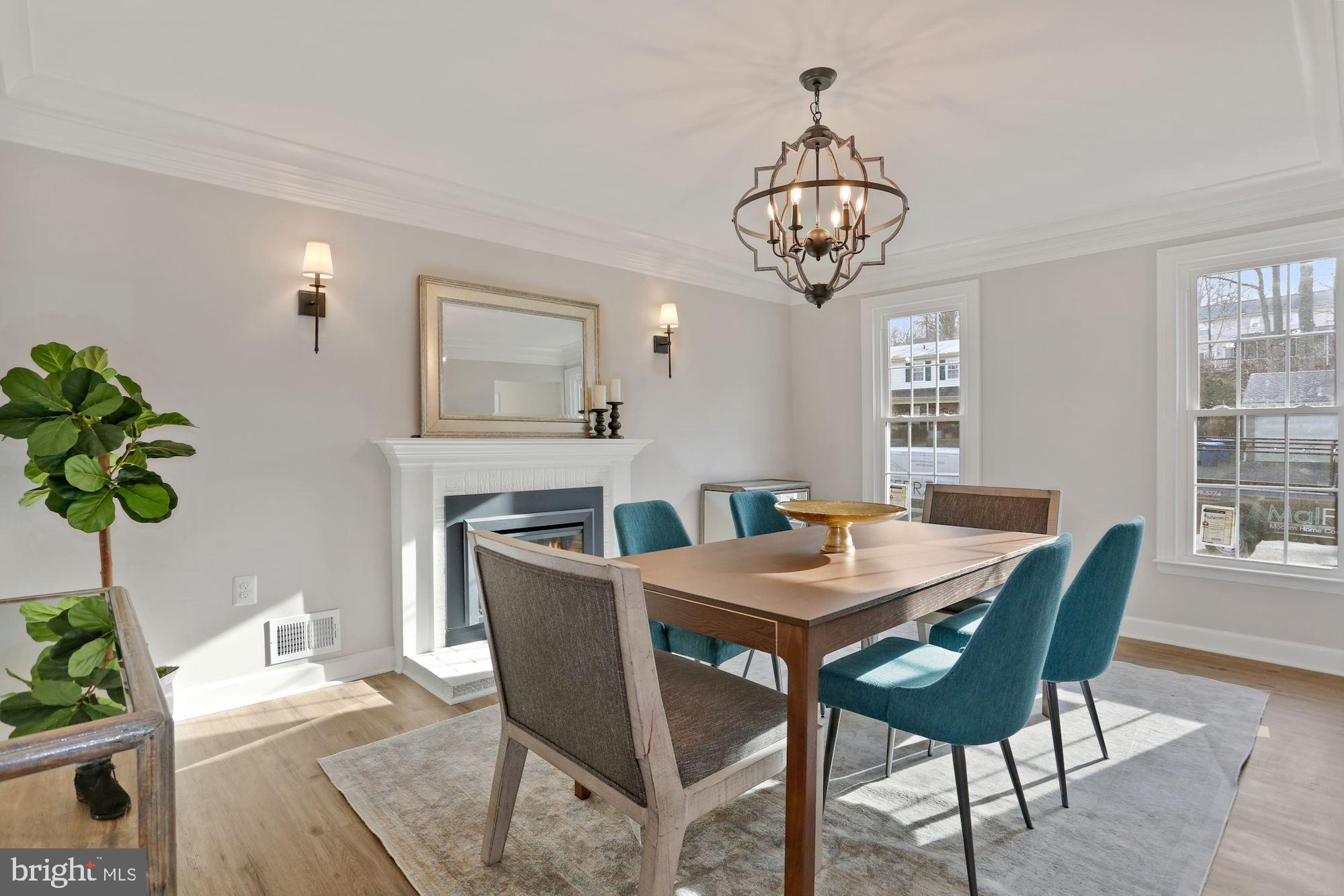 9006 Brook Ford Road Burke, VA 22015 - Photo 12 of 50 Gallery Image 12