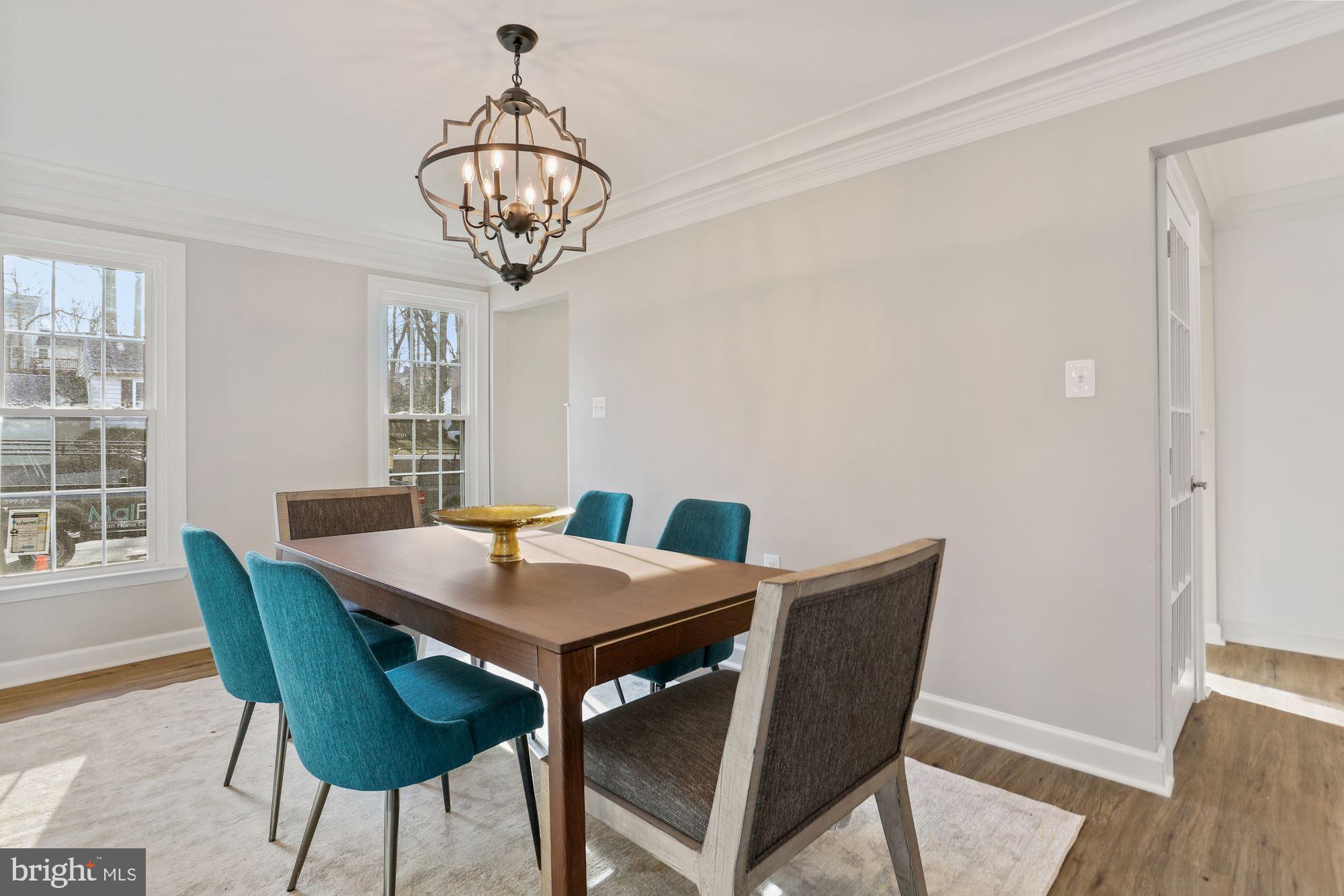9006 Brook Ford Road Burke, VA 22015 - Photo 13 of 50 Gallery Image 13