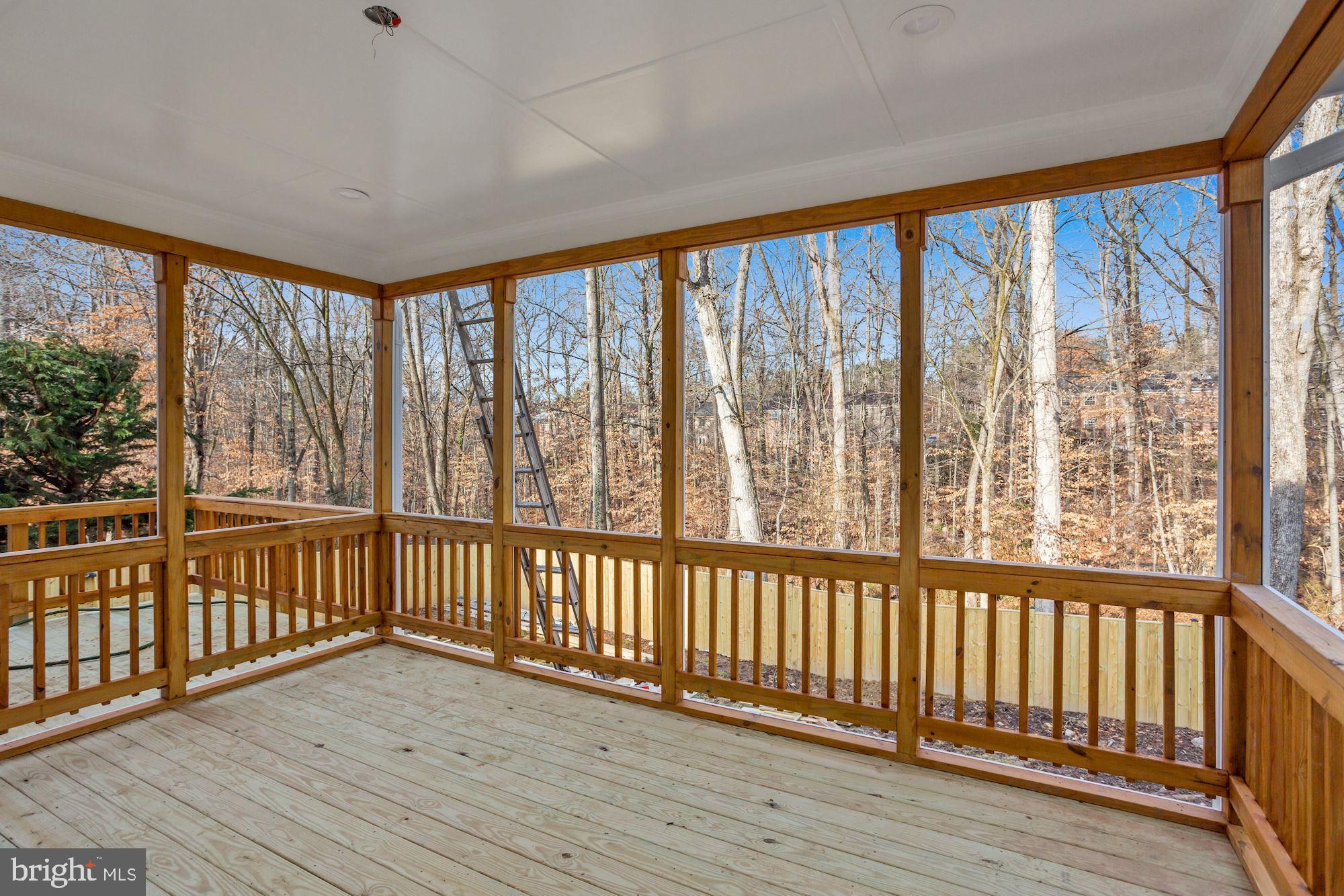 9006 Brook Ford Road Burke, VA 22015 - Photo 19 of 50 Gallery Image 19