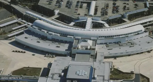 $745,000 | 12610 Angel Lake Drive West, Jacksonville, FL 32218