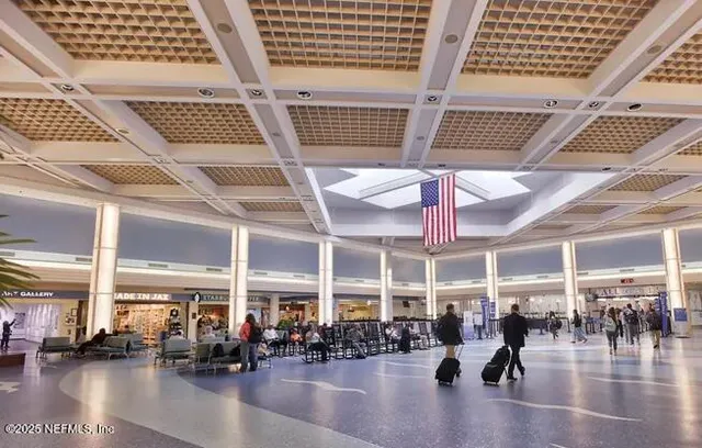 $745,000 | 12610 Angel Lake Drive West, Jacksonville, FL 32218