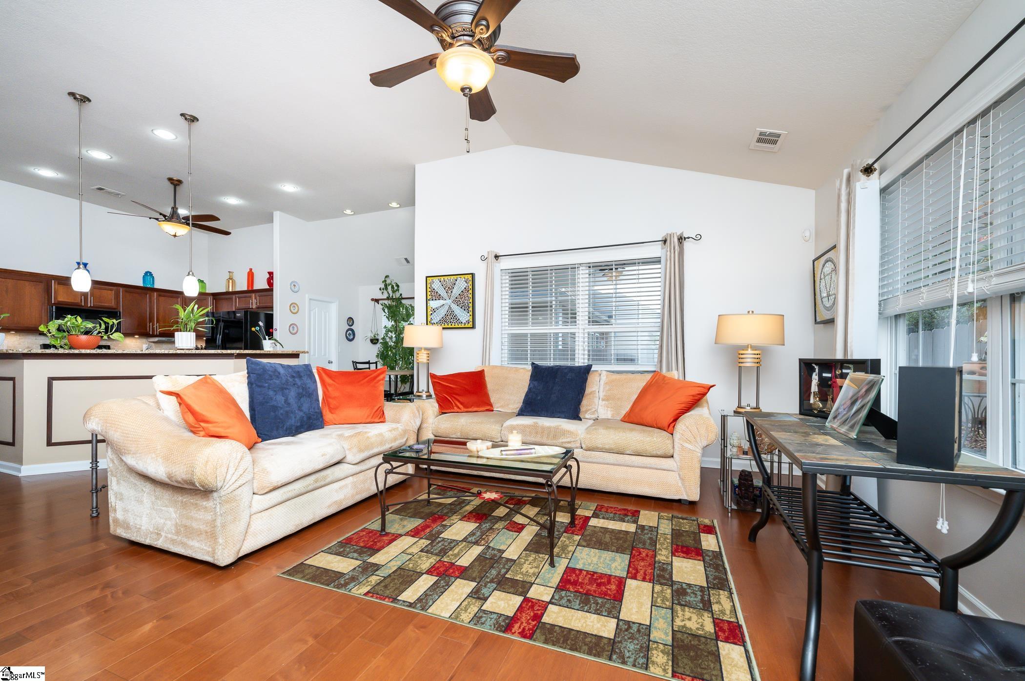 602 Center Road Taylors, SC 29687 - Photo 14 of 29 Gallery Image 14