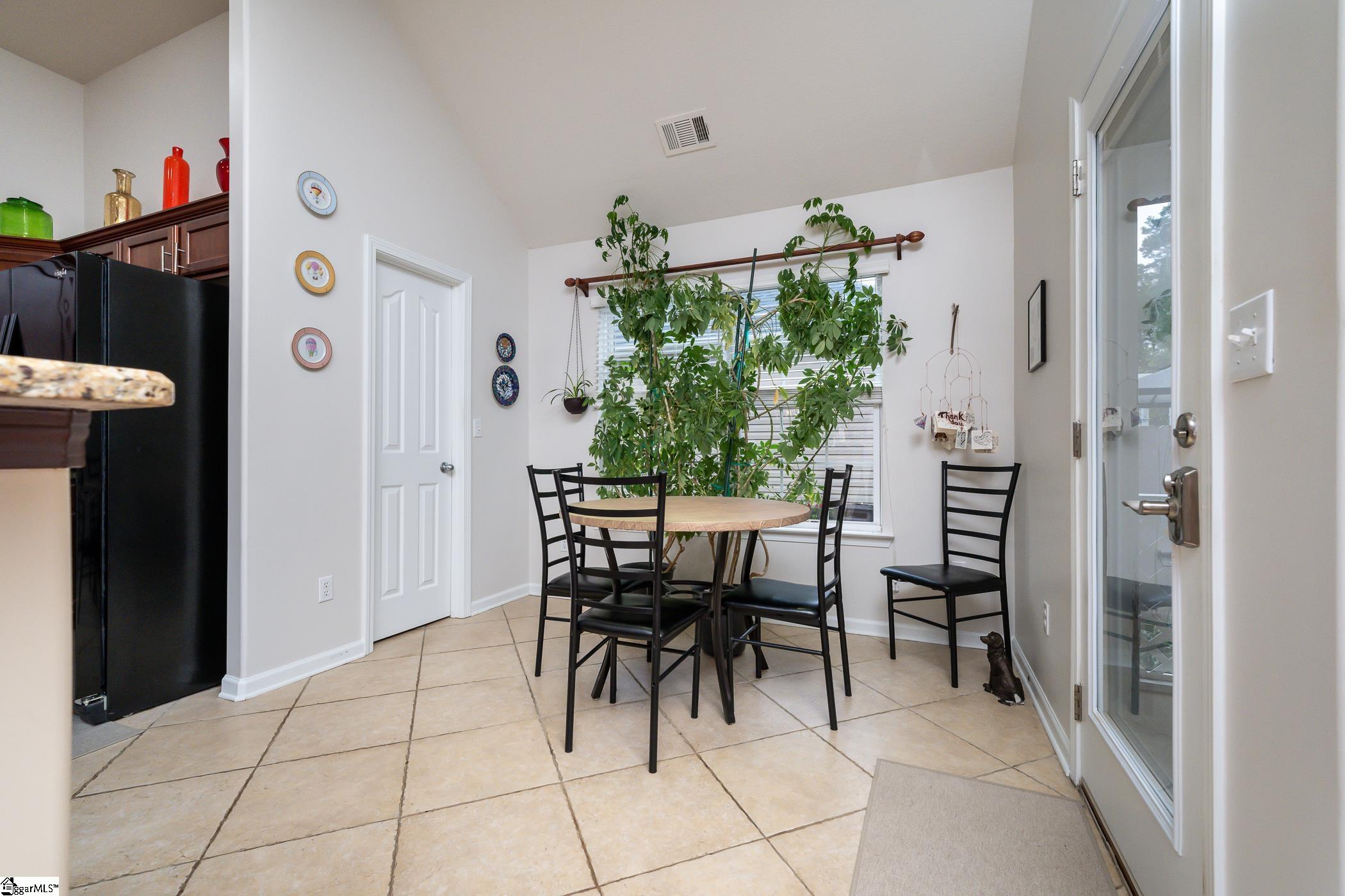 602 Center Road Taylors, SC 29687 - Photo 10 of 29 Gallery Image 10